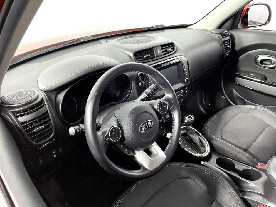 Kia Soul, 2.0 л, АТ, 2018 фото 7