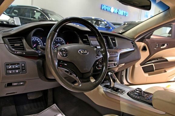 Kia Quoris, 3.8 л, АТ, 2013 фото 12