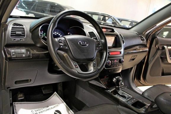 Kia Sorento, 2.4 л, АТ, 2015 фото 12