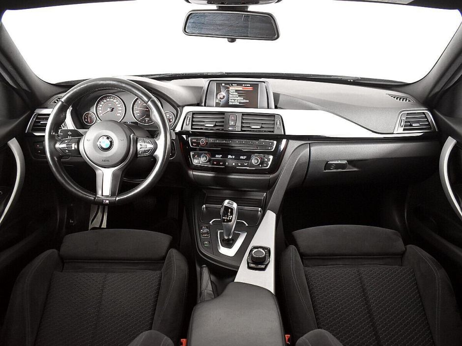 BMW 3 серии, 2.0 л, АТ, 2017 фото 7