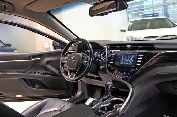 Toyota Camry, 2.5 л, АТ, 2021 фото 7