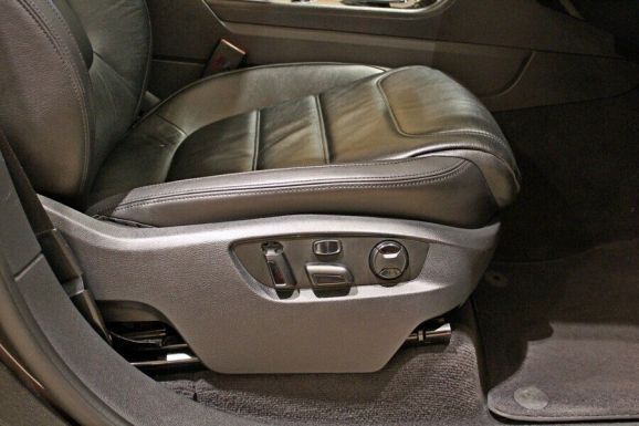 Volkswagen Touareg, 3.0 л, АТ, 2015 фото 9