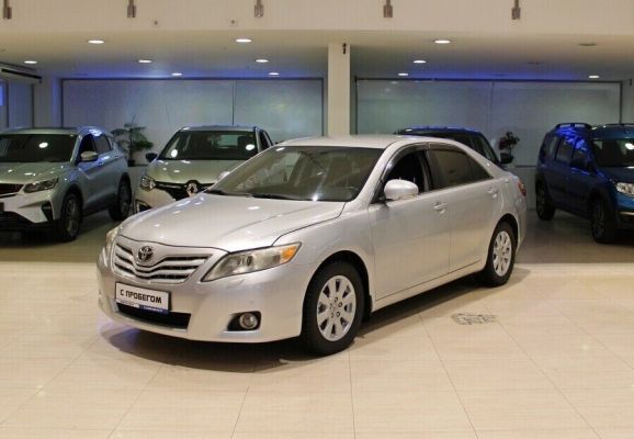 Toyota Camry, 2.4 л, АТ, 2011 фото 3