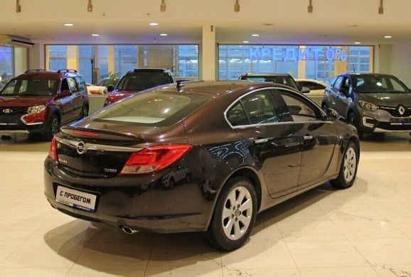 Opel Insignia, 2.0 л, АТ, 2012 фото 6