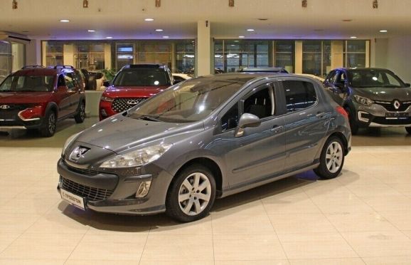 Peugeot 308, 1.6 л, АТ, 2011 фото 3