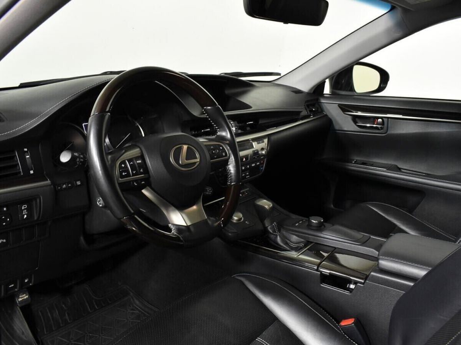 Lexus ES, 2.5 л, АТ, 2017 фото 7