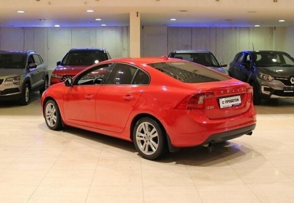 Volvo S60, 2.0 л, Робот, 2011 фото 6