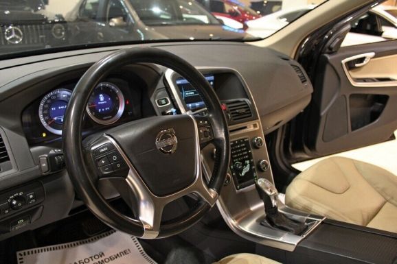 Volvo XC60, 2.4 л, АТ, 2013 фото 7