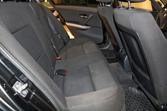 BMW 3 серии, 2.0 л, АТ, 2011 фото 8