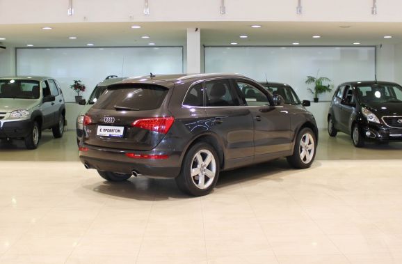 Audi Q5, 2.0 л, Робот, 2010 фото 4