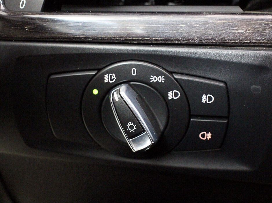BMW 3 серии, 2.5 л, АТ, 2011 фото 6