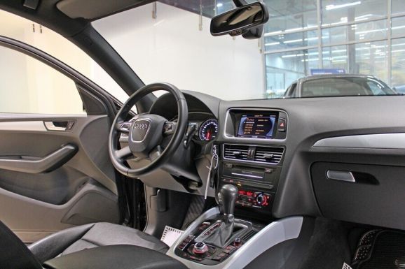 Audi Q5, 2.0 л, АТ, 2012 фото 7
