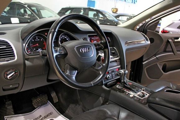 Audi Q7, 3.0 л, АТ, 2012 фото 14