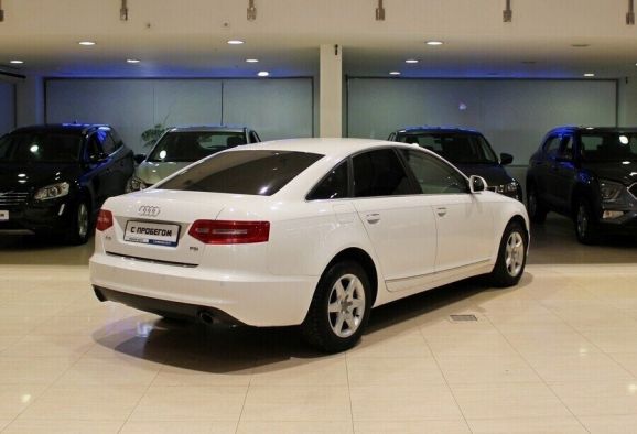 Audi A6, 2.8 л, АТ, 2010 фото 4