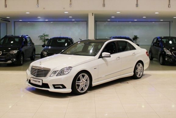 Mercedes-Benz E-Класс, 1.8 л, АТ, 2011 фото 3