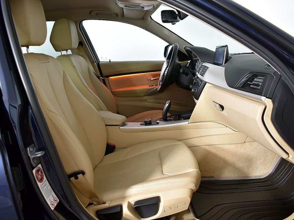 BMW 3 серии, 1.6 л, АТ, 2014 фото 2