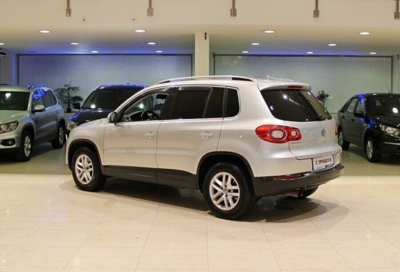 Volkswagen Tiguan, 2.0 л, АТ, 2014 фото 5