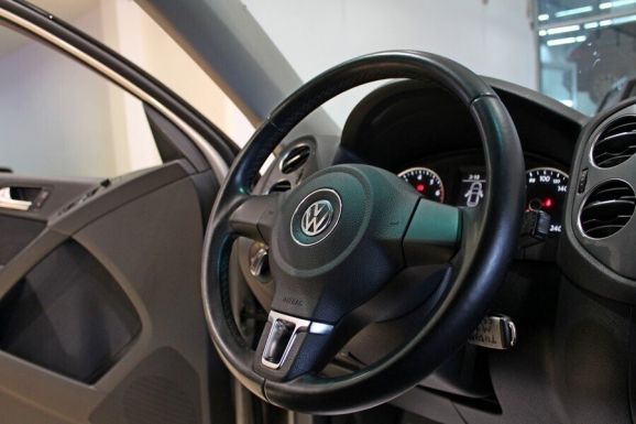 Volkswagen Tiguan, 1.4 л, МТ, 2015 фото 8