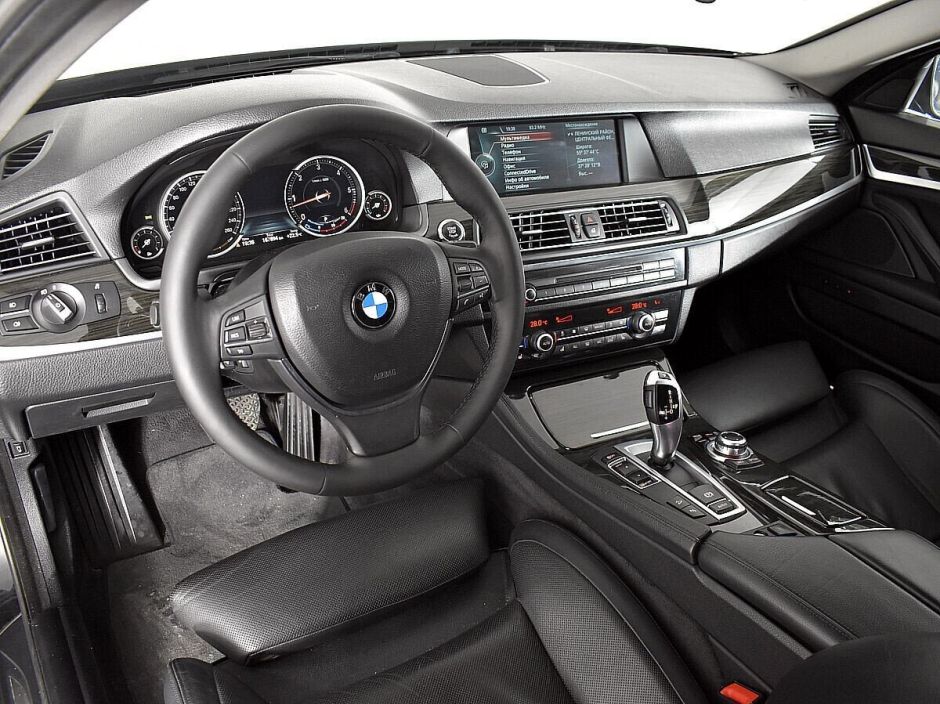 BMW 5 серии, 3.0 л, АТ, 2013 фото 6