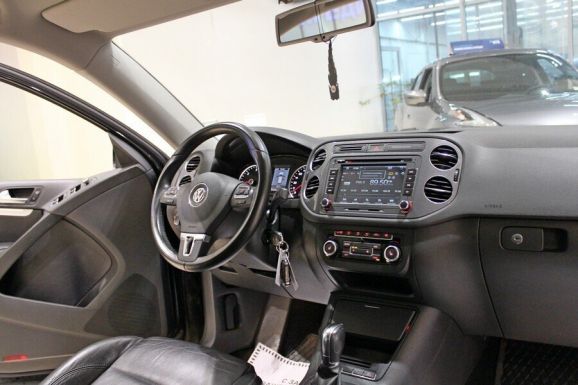 Volkswagen Tiguan, 2.0 л, АТ, 2015 фото 7