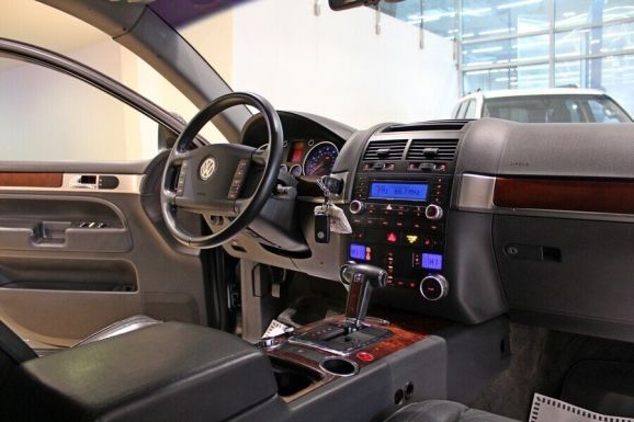Volkswagen Touareg, 3.2 л, АТ, 2005 фото 7