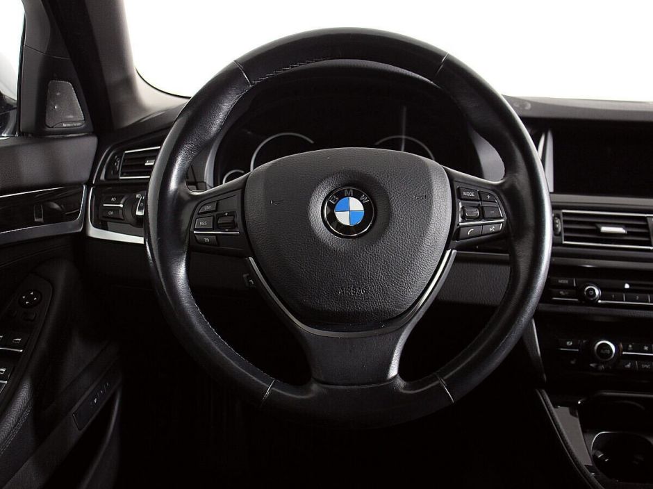 BMW 5 серии, 2.0 л, АТ, 2016 фото 8