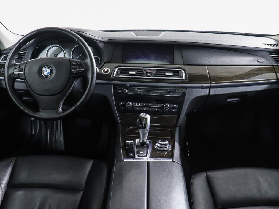 BMW 7 серии, 4.4 л, АТ, 2010 фото 8