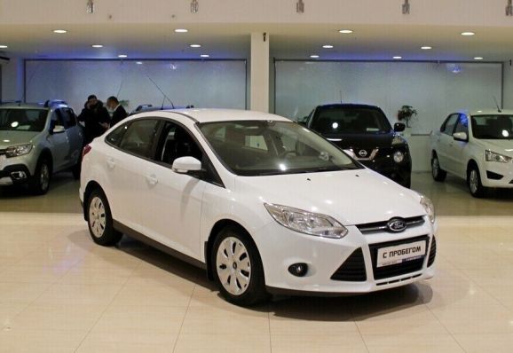 Ford Focus, 1.6 л, Робот, 2013 фото 5