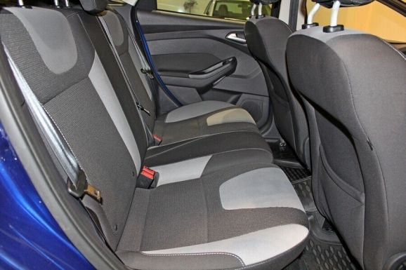 Ford Focus, 1.6 л, Робот, 2014 фото 1