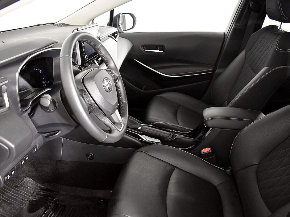 Toyota Corolla, 1.6 л, Вариатор, 2019 фото 5
