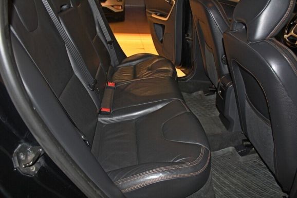 Volvo XC60, 2.4 л, АТ, 2011 фото 8
