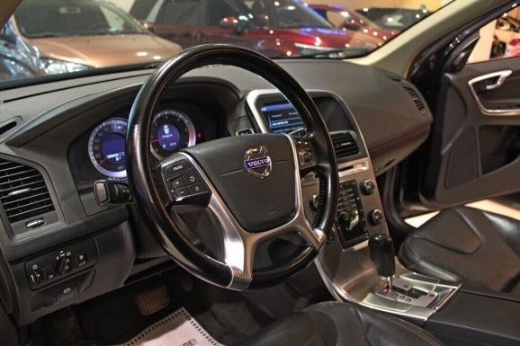 Volvo XC60, 2.4 л, АТ, 2011 фото 11
