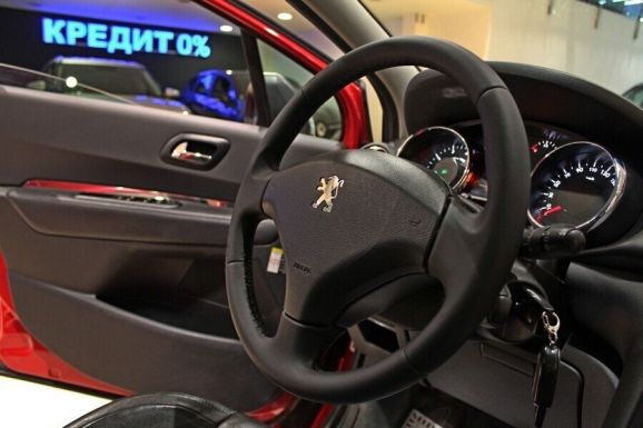 Peugeot 3008, 1.6 л, АТ, 2011 фото 1