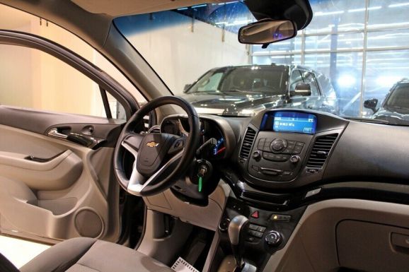 Chevrolet Orlando, 1.8 л, АТ, 2013 фото 11