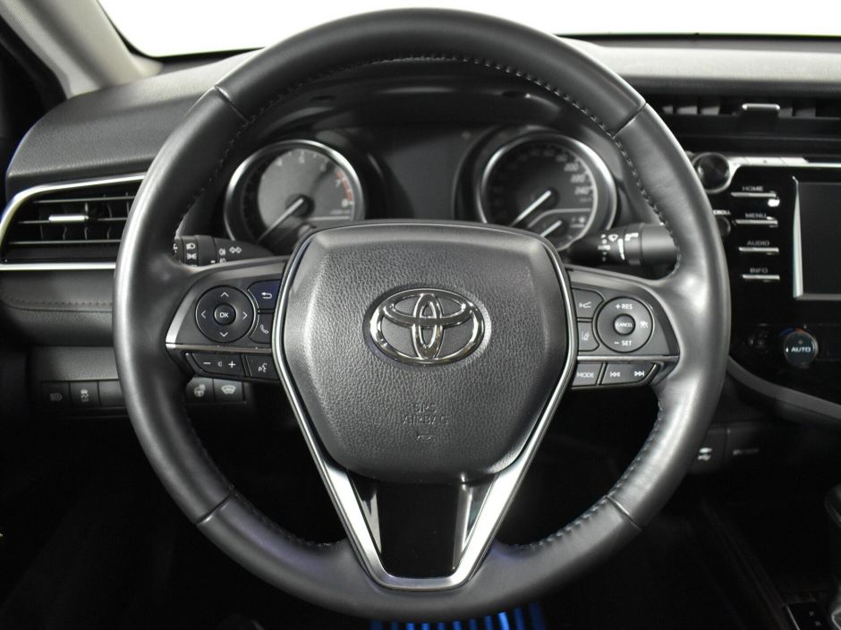 Toyota Camry, 2.5 л, АТ, 2019 фото 7