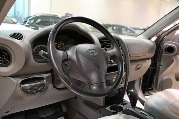 Hyundai Santa Fe, 2.7 л, АТ, 2009 фото 9