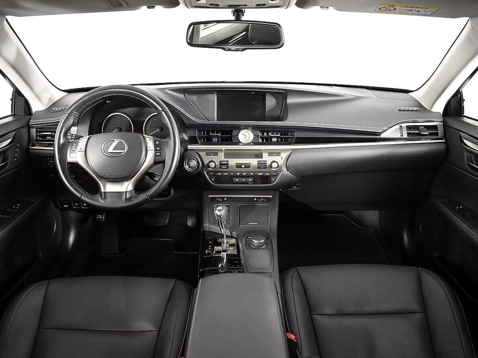 Lexus ES, 2.5 л, АТ, 2015 фото 7