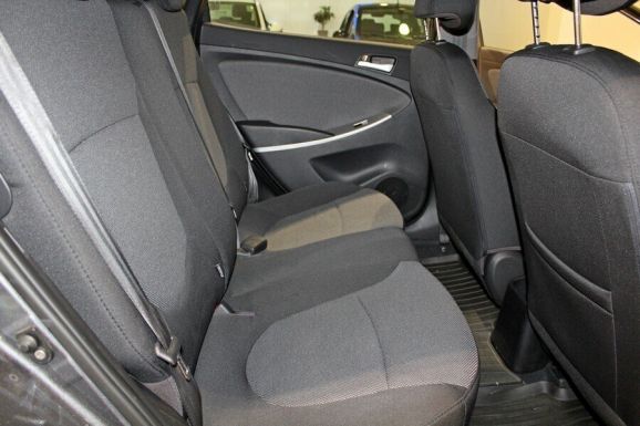 Hyundai Solaris, 1.4 л, АТ, 2012 фото 8