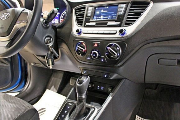 Hyundai Solaris, 1.6 л, АТ, 2018 фото 9