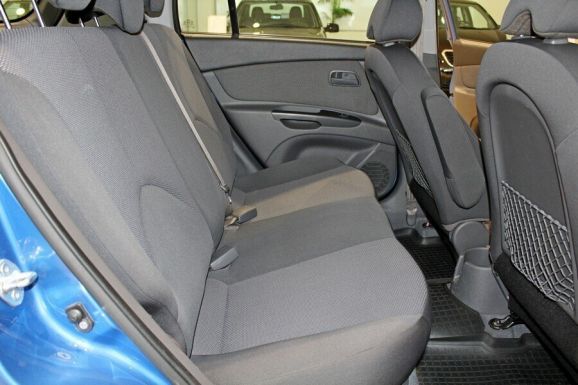 Kia Rio, 1.4 л, АТ, 2011 фото 8