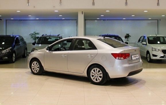 Kia Cerato, 1.6 л, МТ, 2013 фото 5