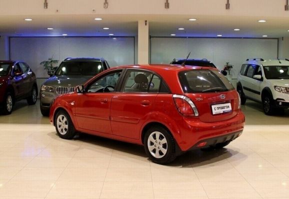 Kia Rio, 1.4 л, АТ, 2011 фото 5