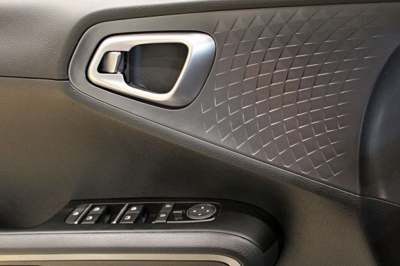 Kia Soul, 1.6 л, АТ, 2021 фото 2