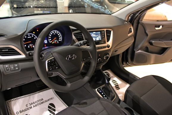 Hyundai Solaris, 1.6 л, АТ, 2022 фото 9
