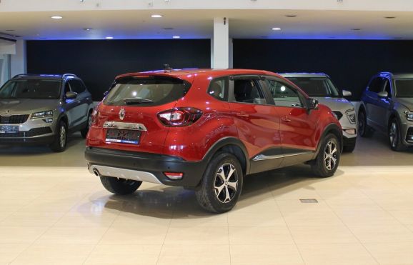 Renault Kaptur, 1.6 л, Вариатор, 2021 фото 4