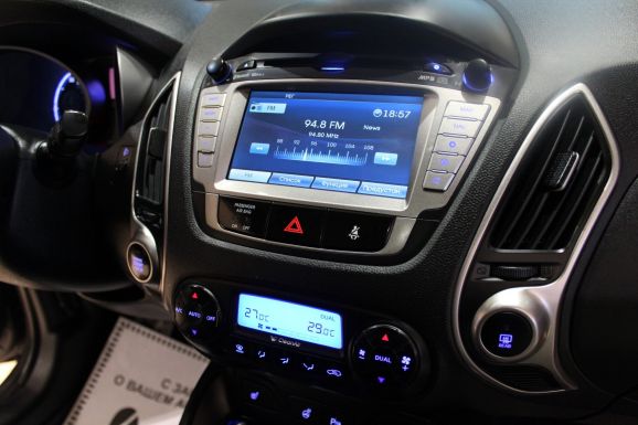 Hyundai ix35, 2.0 л, АТ, 2011 фото 10