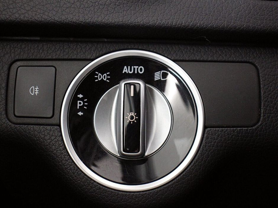Mercedes-Benz C-Класс, 1.6 л, АТ, 2013 фото 6