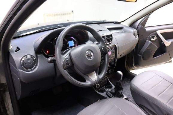 Nissan Terrano, 2.0 л, АТ, 2017 фото 8