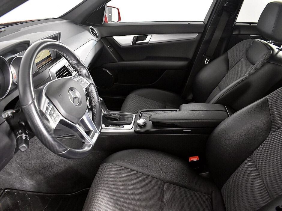 Mercedes-Benz C-Класс, 1.8 л, АТ, 2011 фото 5