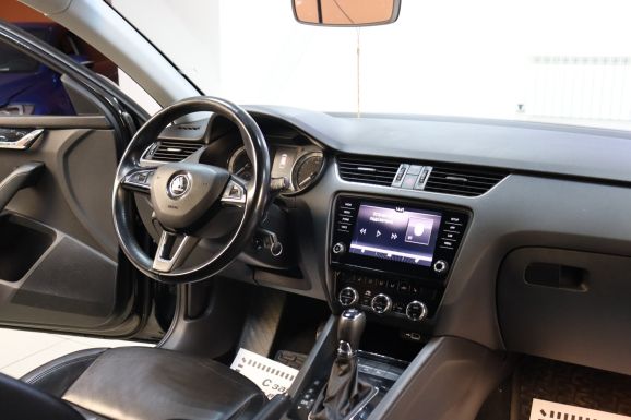 Skoda Octavia, 1.4 л, Робот, 2017 фото 7